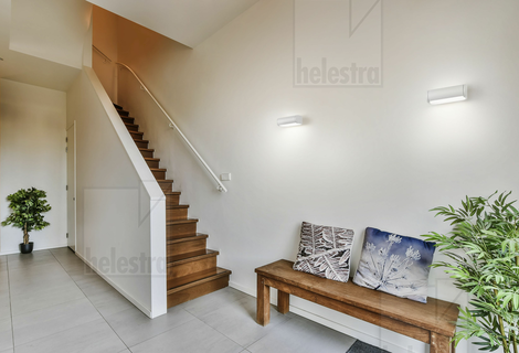 Helestra LUZ  Wandleuchte Aluminium mattweiß